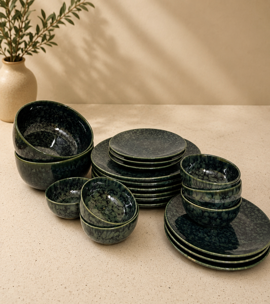 Green Speckled 
Ceramic Dinner Set – 20 Pieces