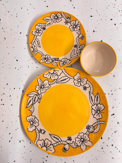 Sunflower Yellow Hand-Painted Floral Dinner Set