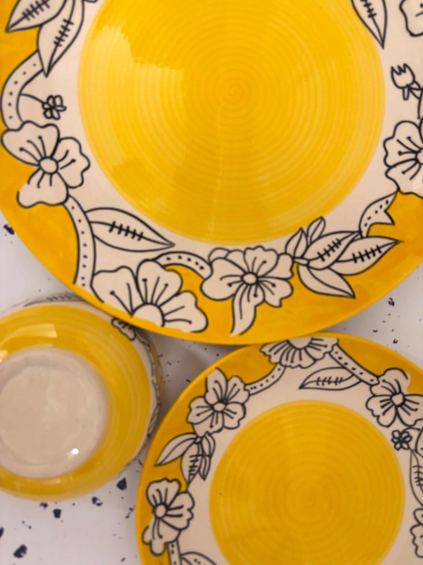 Sunflower Yellow Hand-Painted Floral Dinner Set
