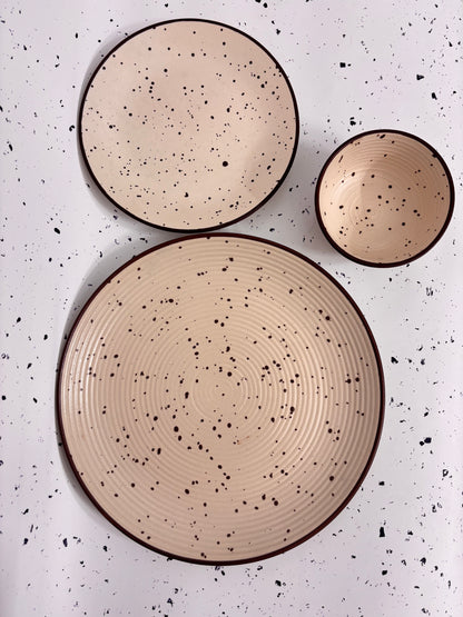 Beige Speckled Ceramic Dinner Set – 3 Pcs