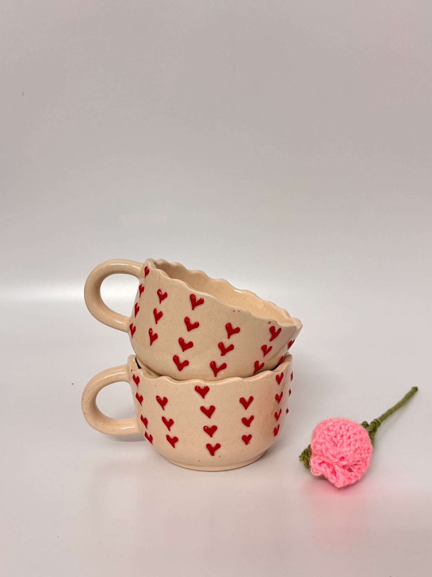 Sweetheart Scallop Mug