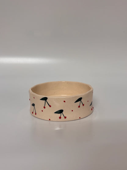 Hand-Painted Bloom Motif 
Ceramic Bowl