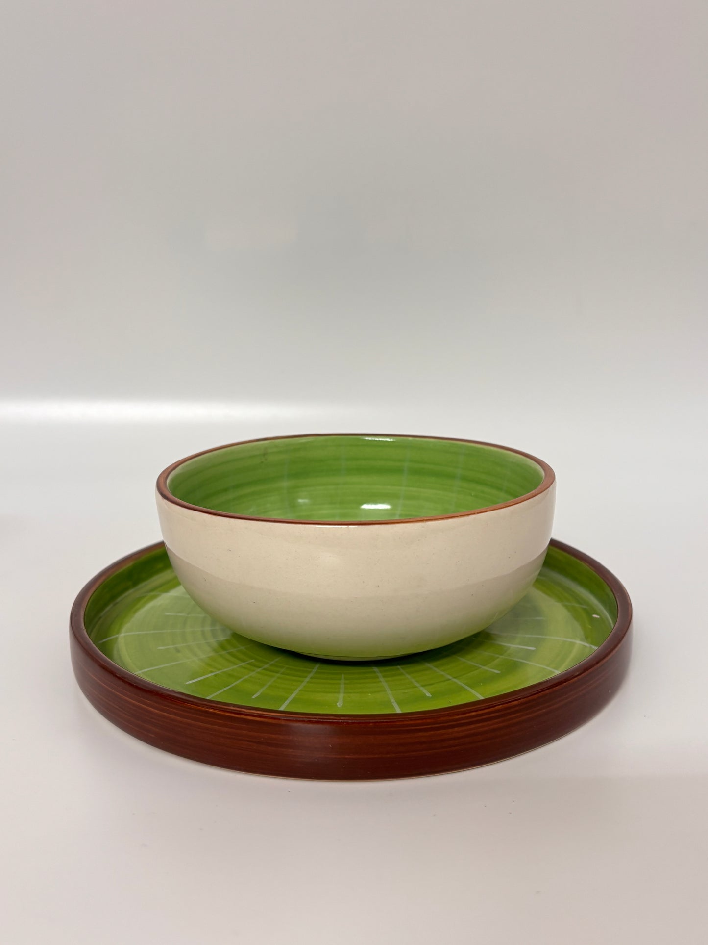 Kiwi Theme Ceramic Bowl 
with Plate