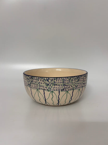 Hand-Painted Leaf Mosaic 
Ceramic Bowl Set – Set of 4