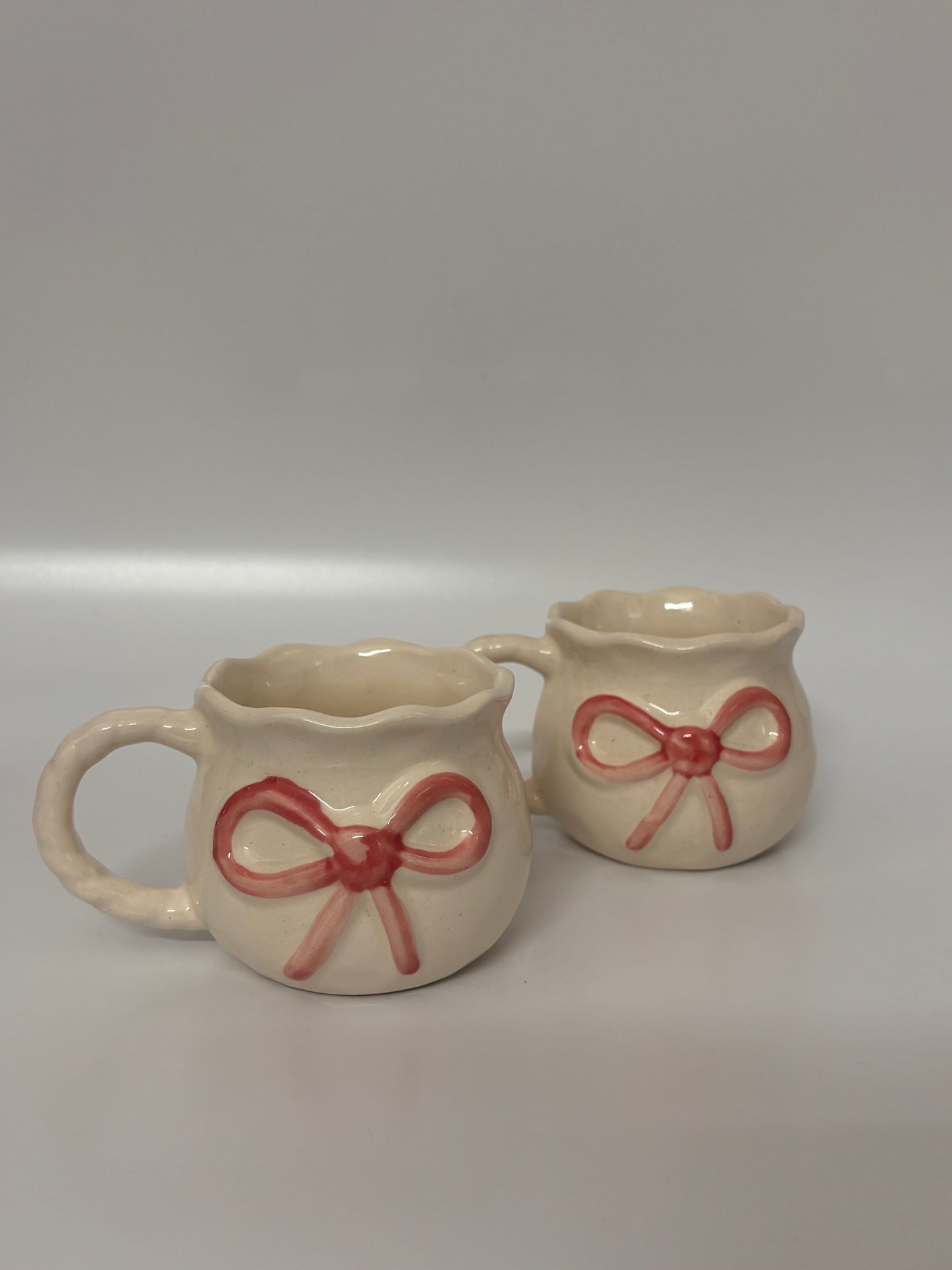 Creamy Ribbon Handcrafted Mug