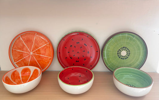 Fruit bowl and plate set