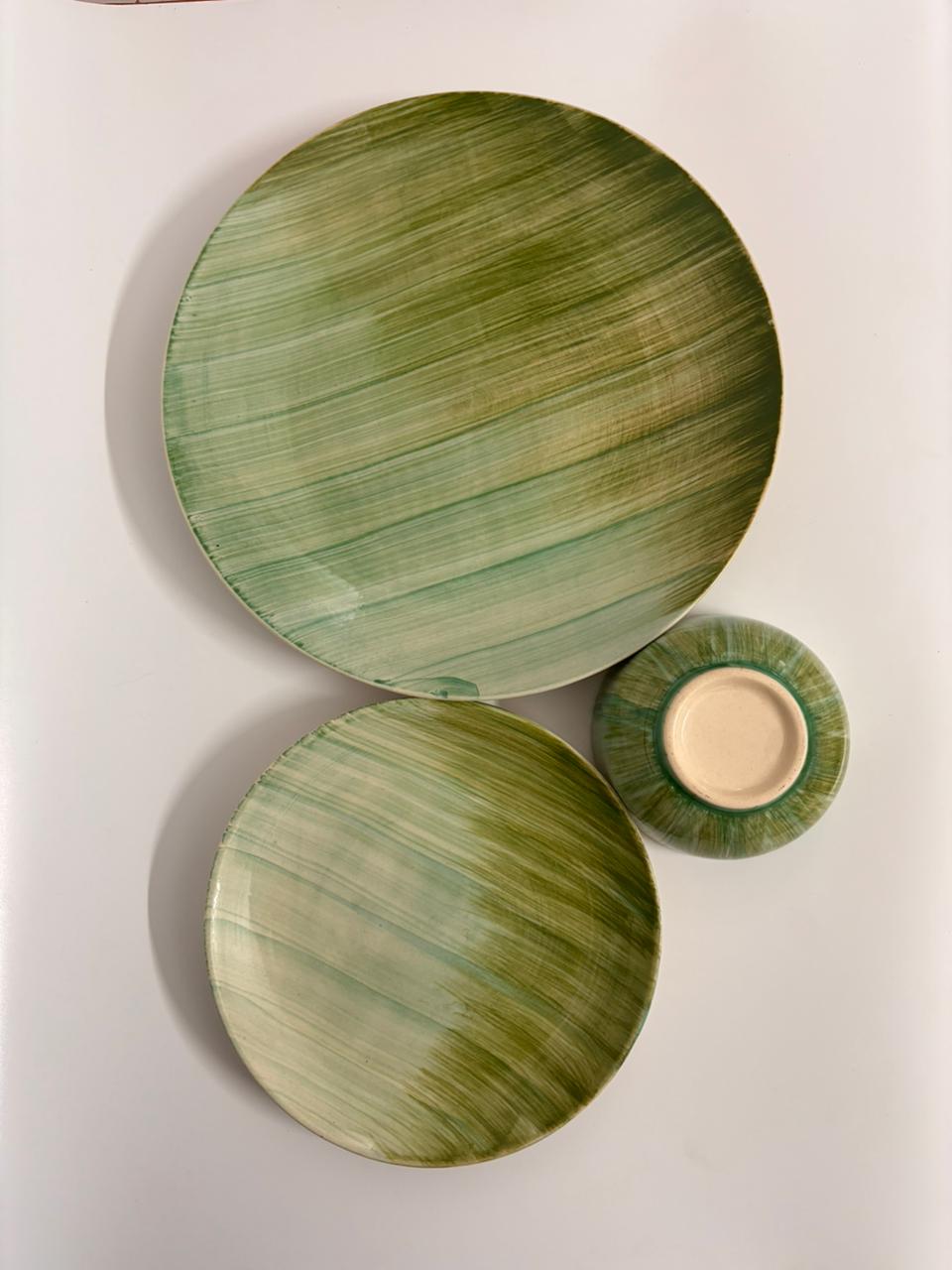 3-Piece Handcrafted Green  Brushstroke Dinner Set